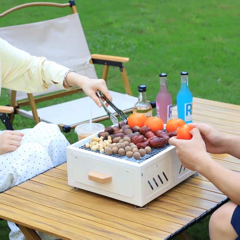 شواية فحم محمولة مربعة الشكل ل - مراجعة Camping With Cooking وسعره